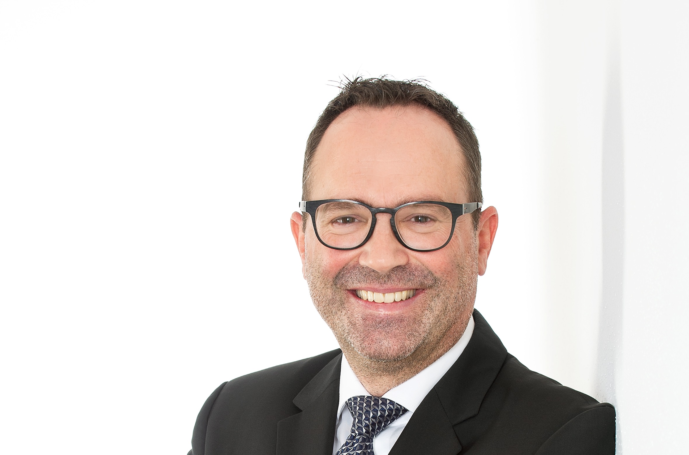 ACCURO FUND SOLUTIONS AG